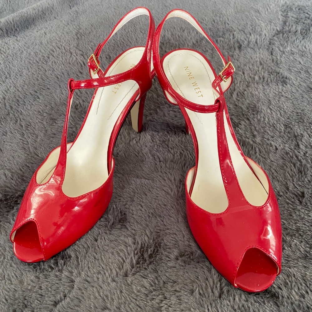 Red Patent Leather Single Strap Heel